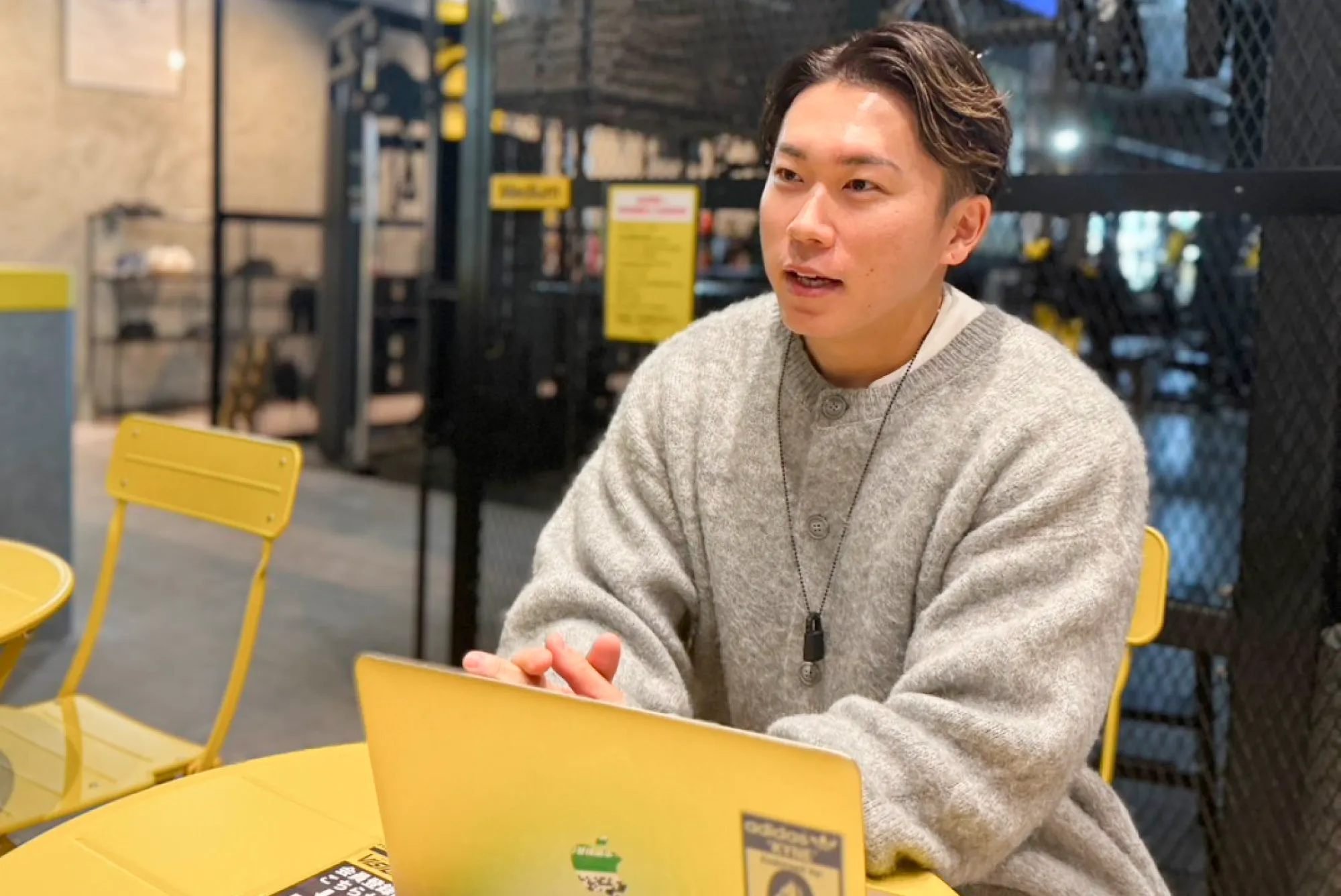 インタビュー イメージ